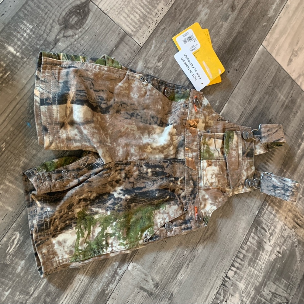Cabela's Brown and Green Jumpsuit for Outdoor Adventures